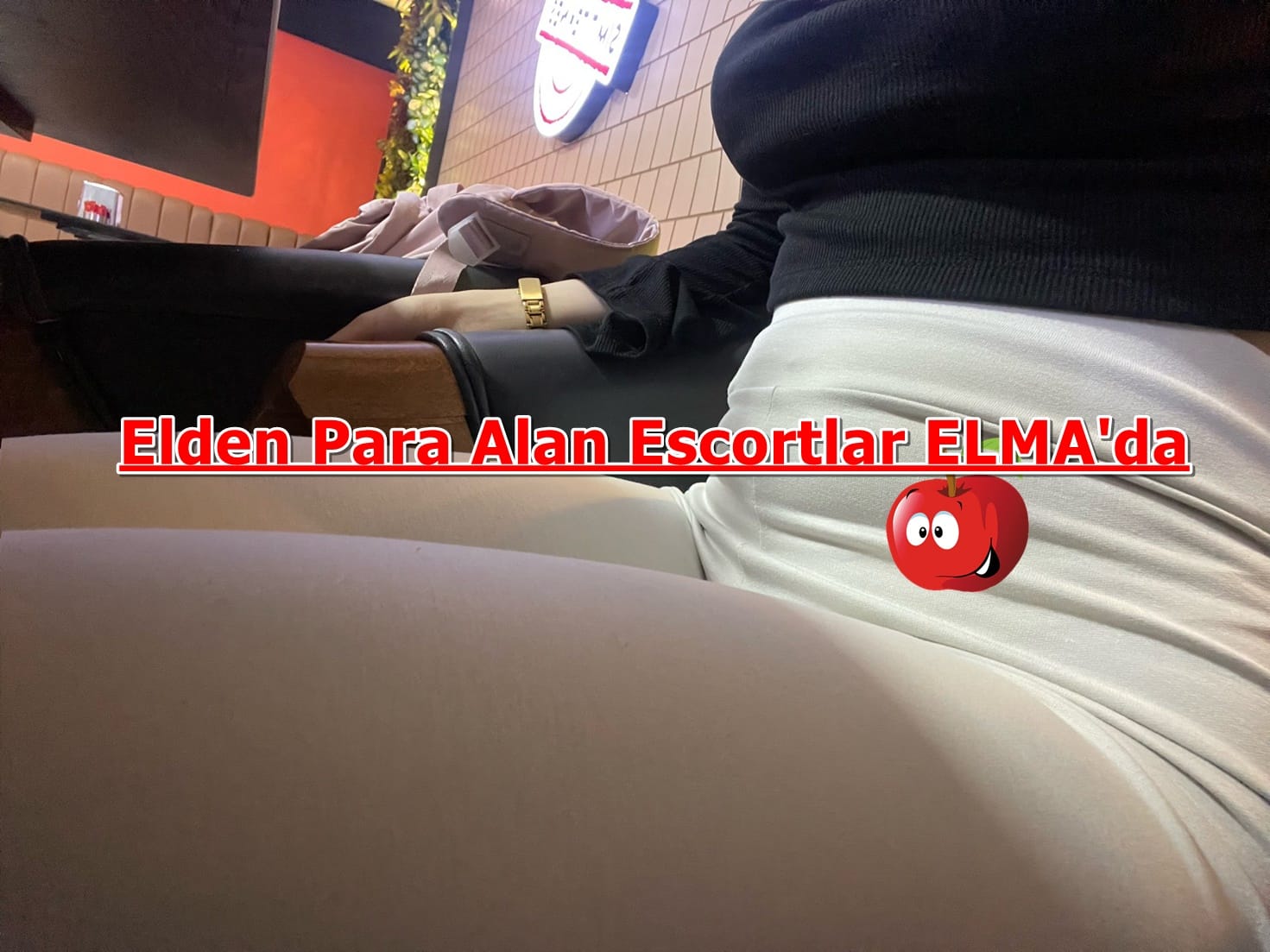 Kendini Tanıtırken Fotoğraf Atan Escort